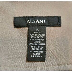 Alfani Skirt Size 6 Tan Pencil Straight Cut Stretch Back Slit Office Career